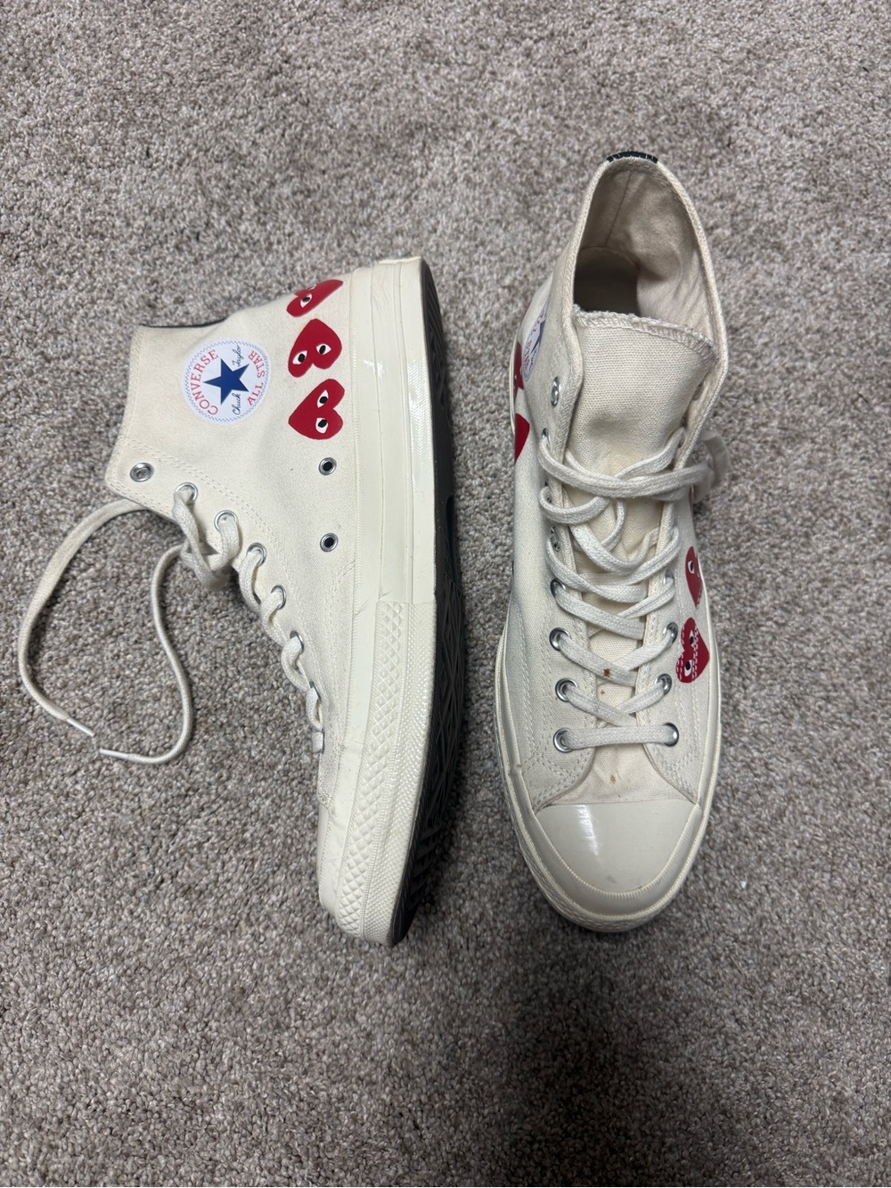 Chuck Taylor All Star High Top - Cream with Red Heart Size 12